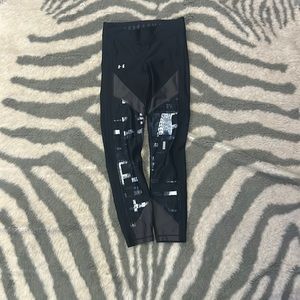 Women’s Small Under Armour leggings